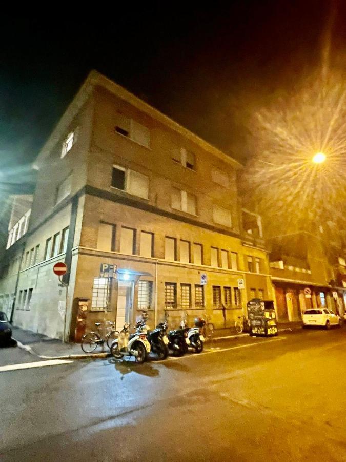 STOP&GO STATION BOLOGNA house self check-in Stazione AV Exterior foto